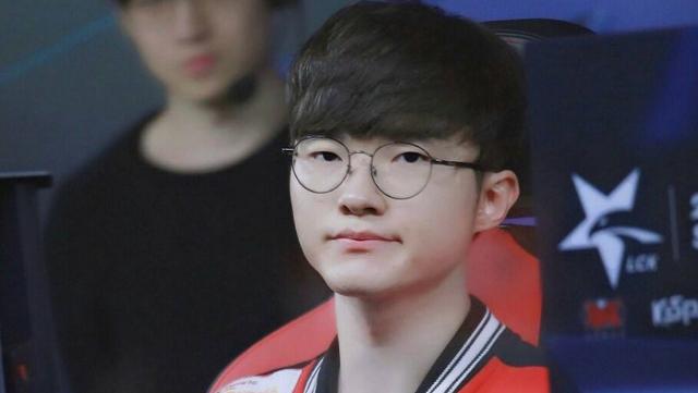 CS粉丝： Falcons 在他们的阵容上花费超过2100万美元，但在Major比赛中尚未赢得一场季后赛比赛