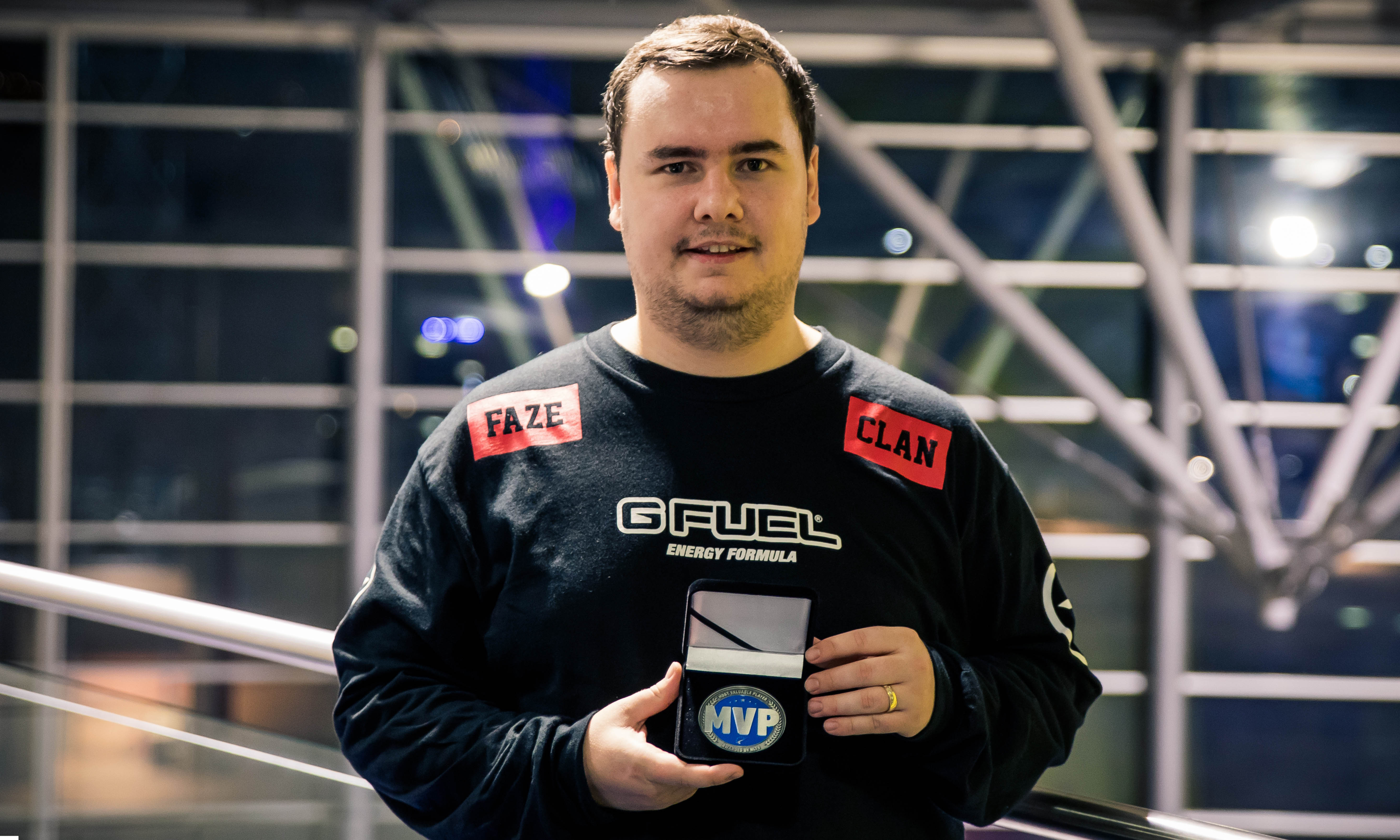 比赛后已有6支队伍确定季后赛，直通季后赛名额仅剩1个